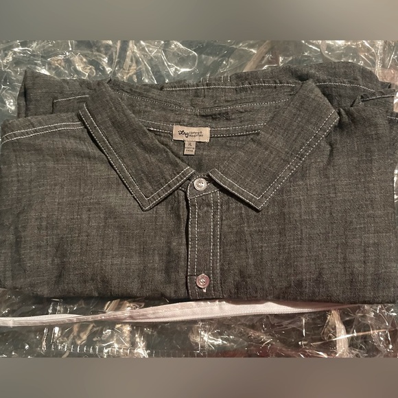 Men’s “LRG” Long Sleeve Button Up - Picture 2 of 4